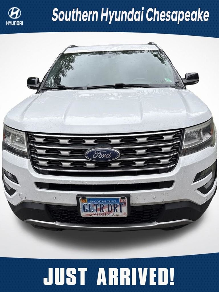 2017 Ford Explorer XLT 4WD's photo
