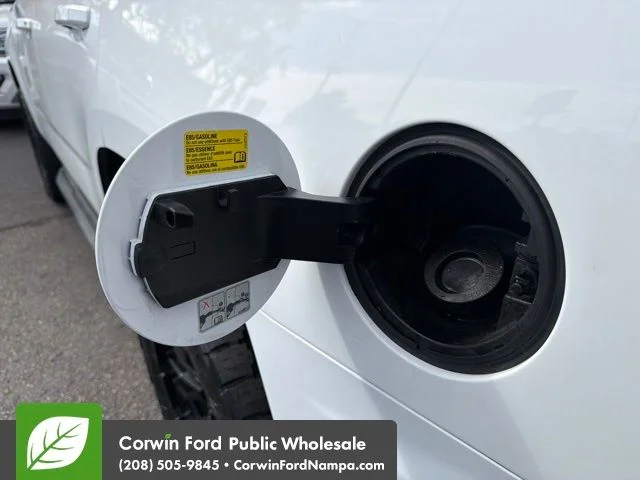 Used 2017 White Chevrolet LT image 10