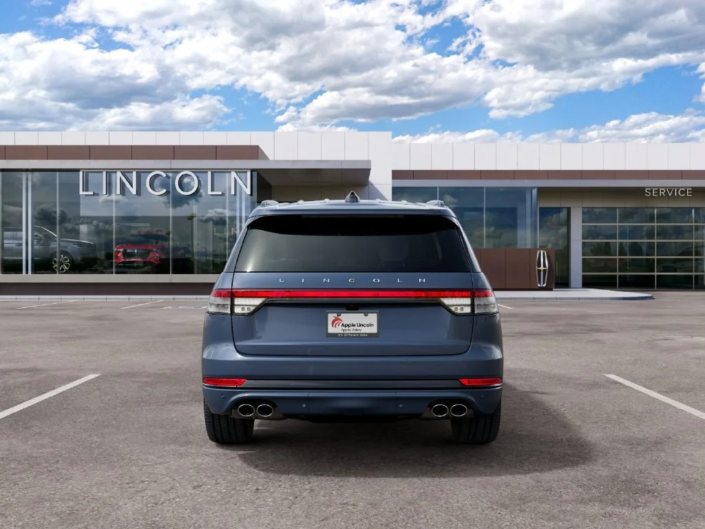 New 2027 Blue Lincoln Premiere image 7
