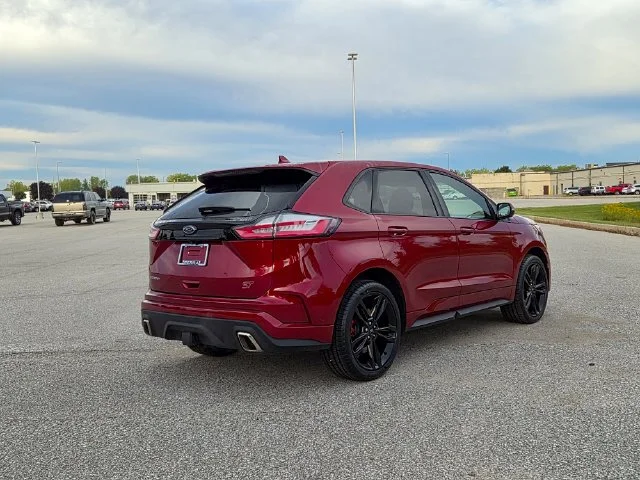 Used 2019 Red Ford ST image 5