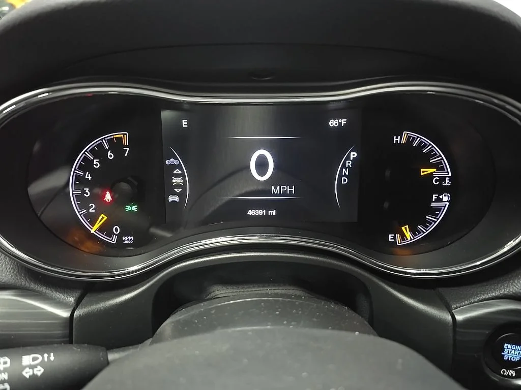 Used 2021 Gray Jeep Limited image 22