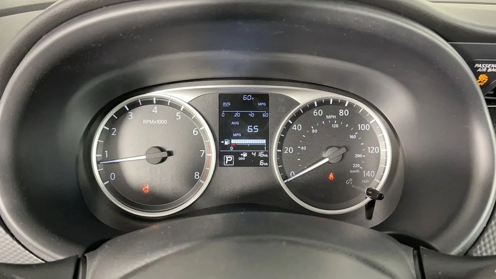 2025 Nissan KICKS PLAY Base - Photo 27