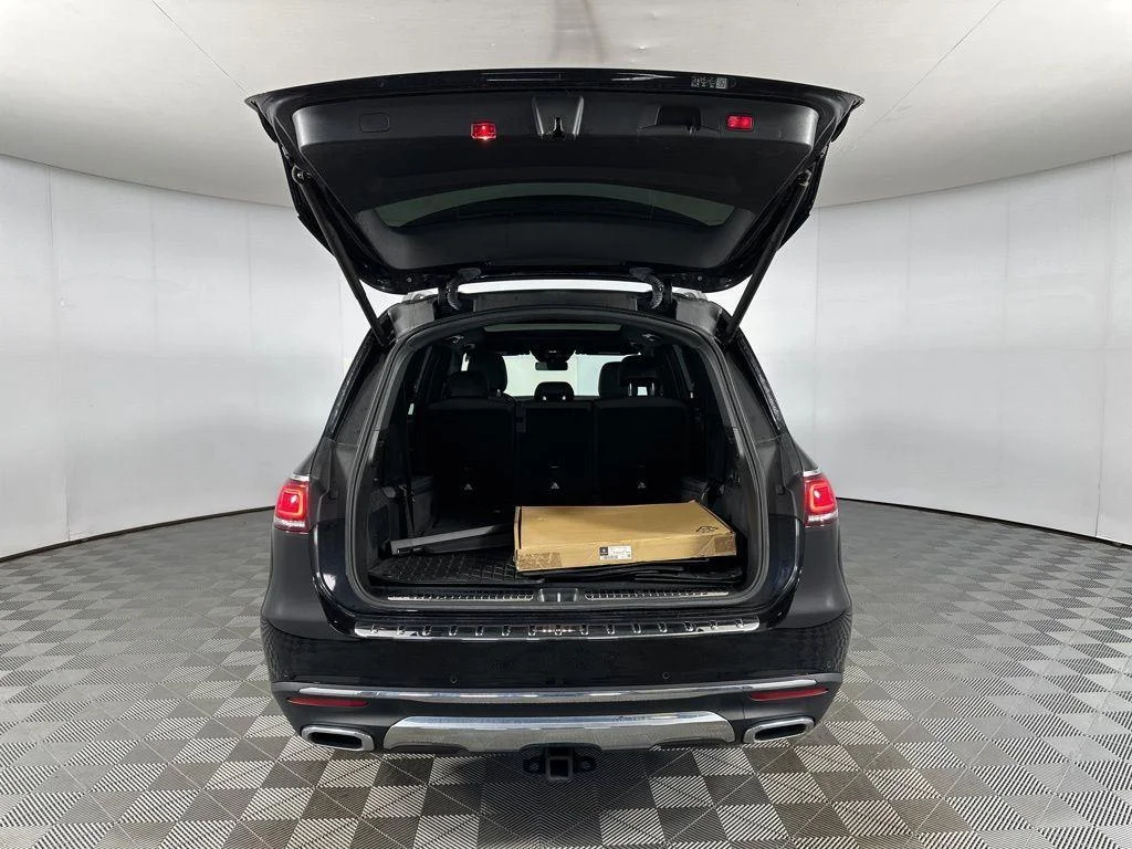 Used 2023 Obsidian Black Metallic Mercedes-Benz GLS 450 image 24