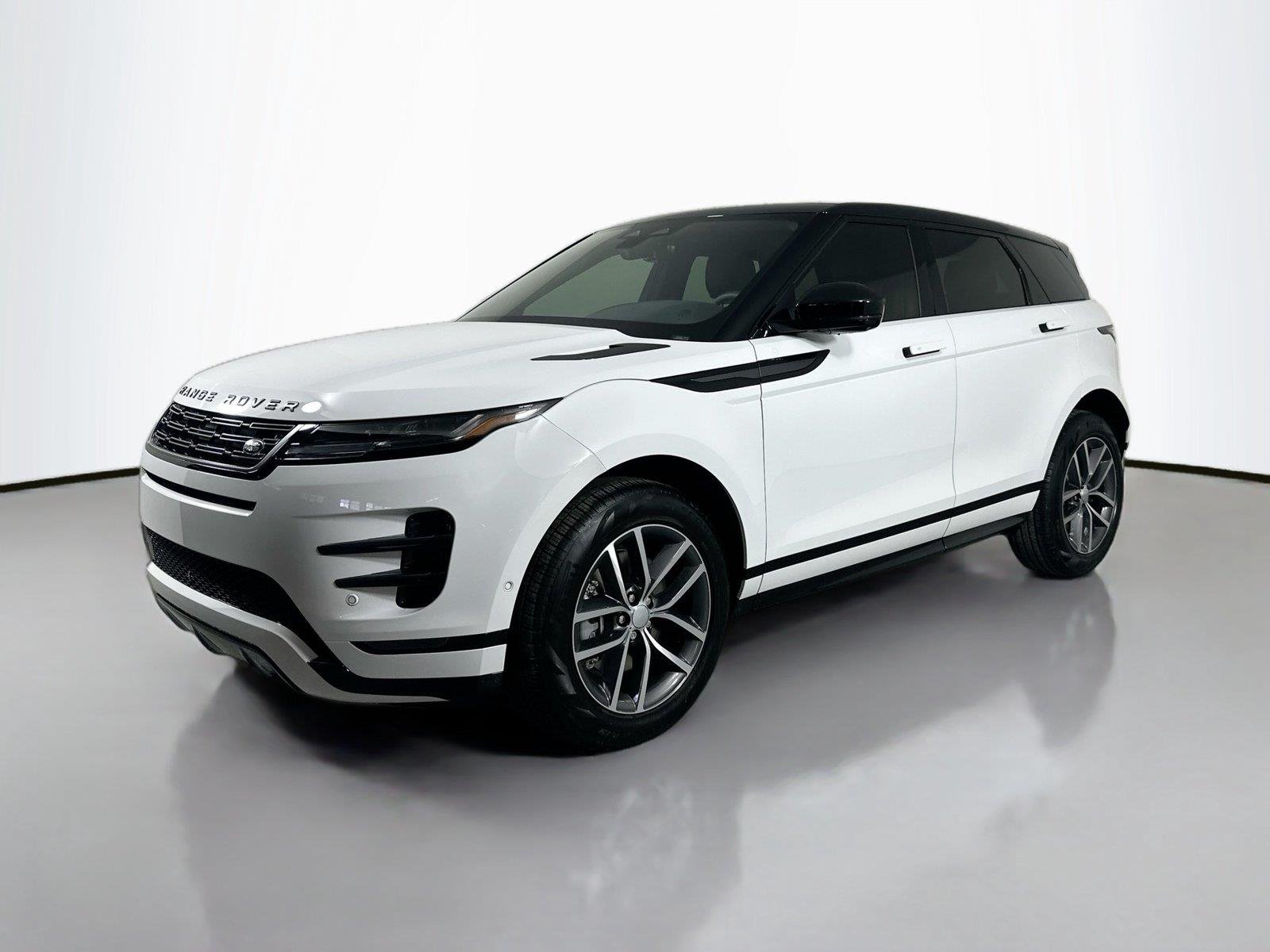 Certified Used 2026 Fuji White Land Rover Dynamic SE image 1