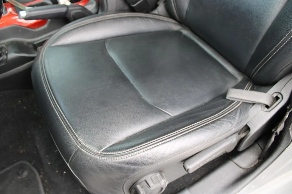 Used 2021 Gray Jeep Sport image 14