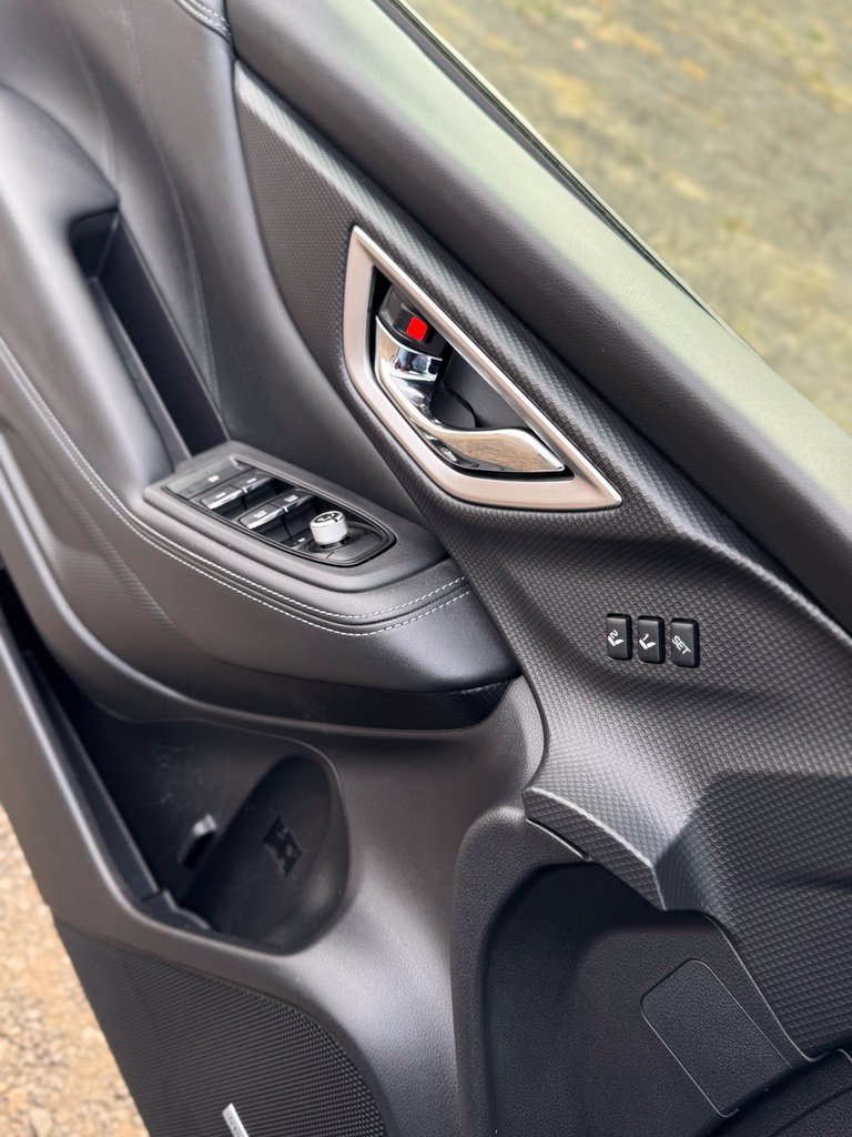 Used 2019 Ice Silver Metallic Subaru Touring image 34