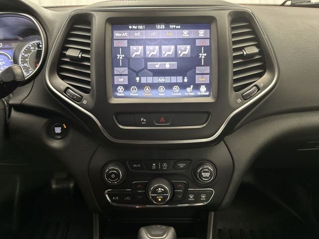 Used 2019 Blue Jeep Trailhawk image 20