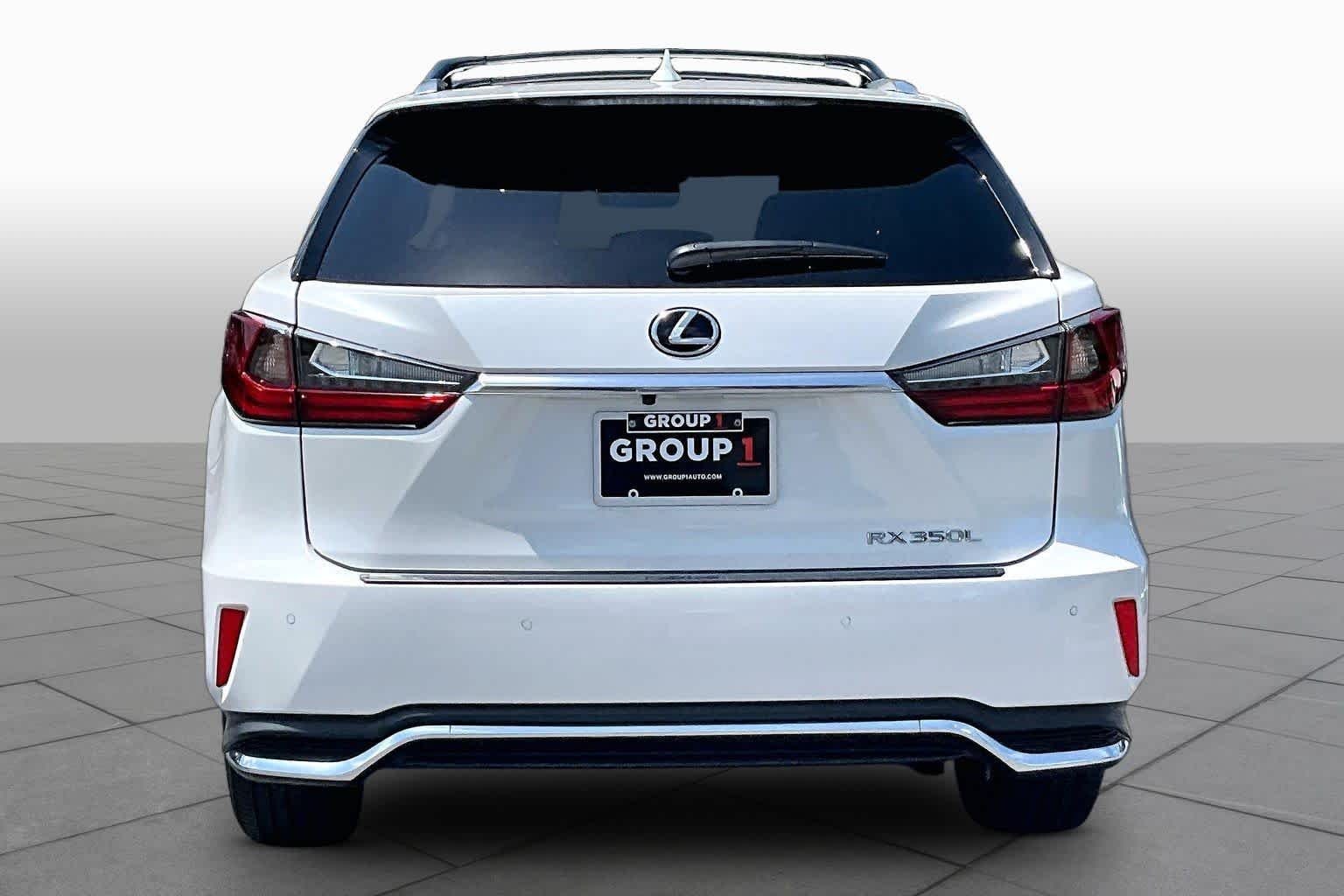 Used 2022 Eminent White Pearl Lexus  image 5