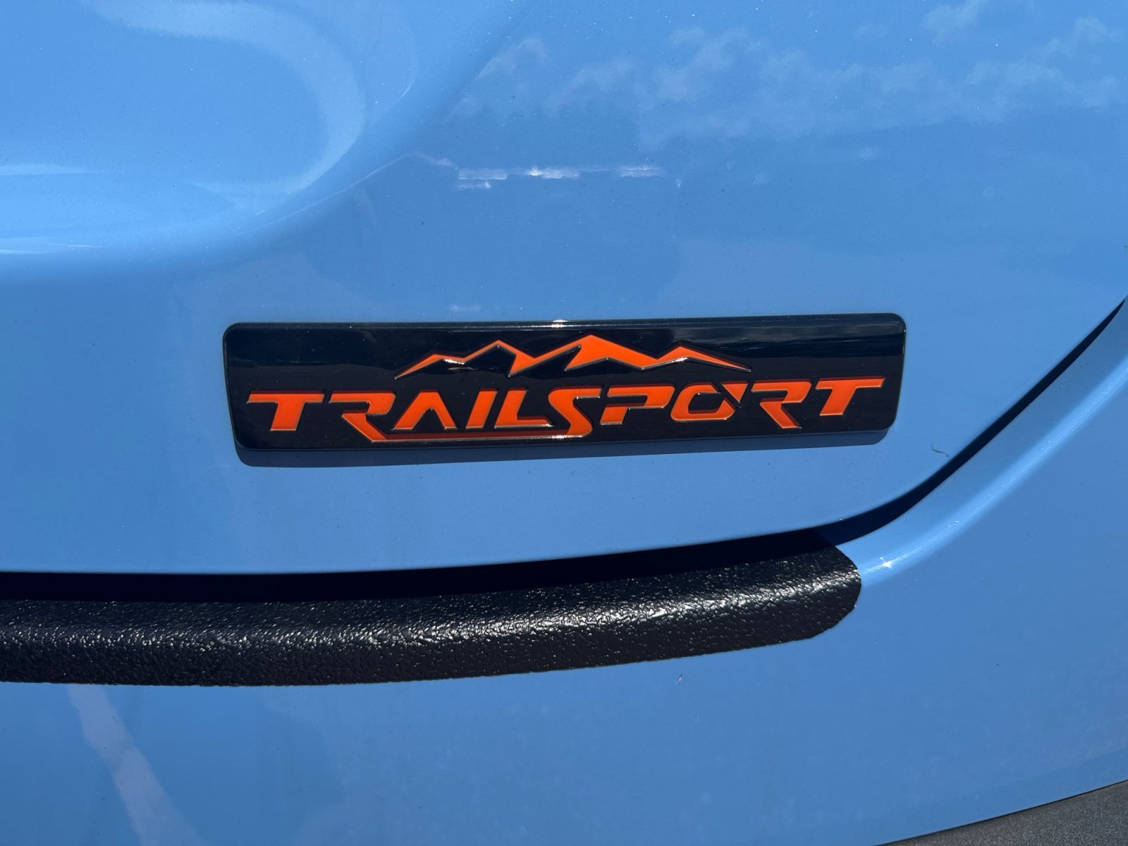 Used 2023 Diffused Sky Pearl Honda TrailSport image 41