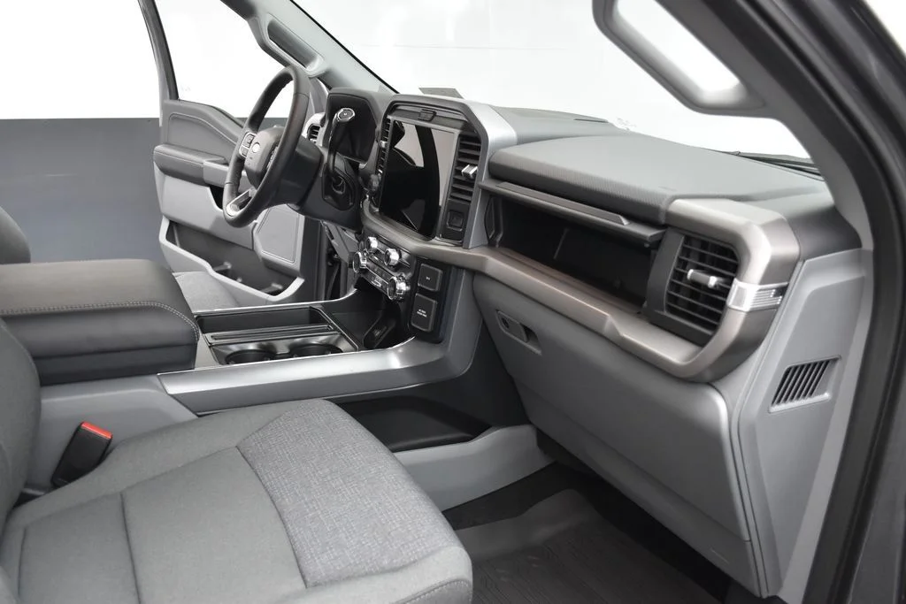 New 2026 Gray Ford XLT image 26