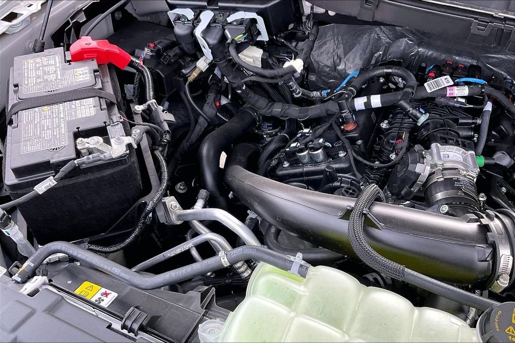 New 2026 Ford F-150 XLT 4D SuperCrew