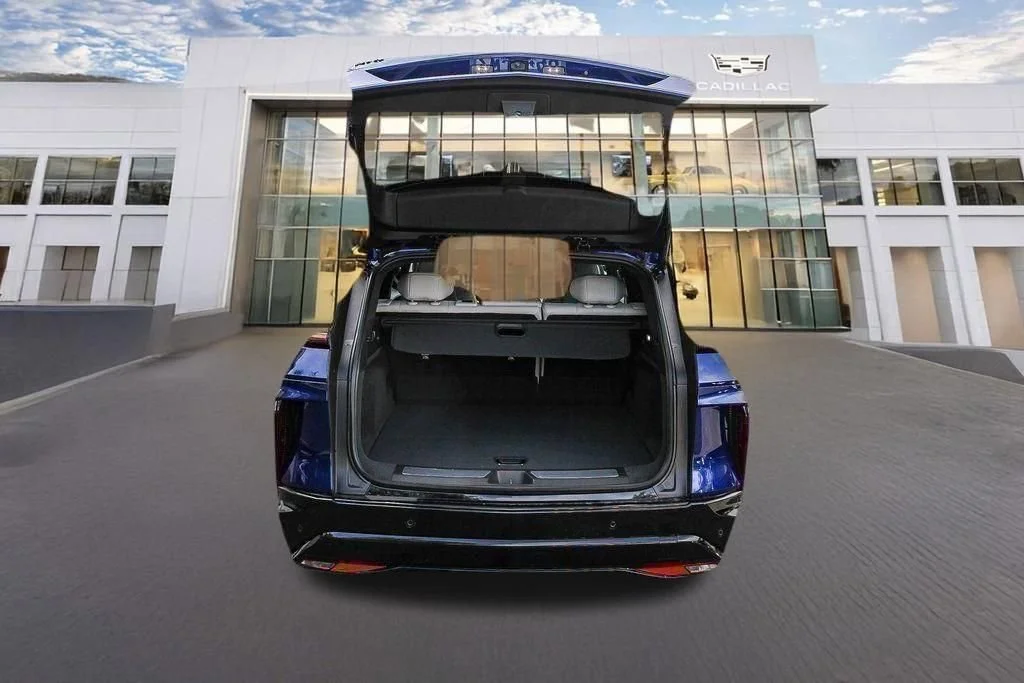 2026 Cadillac LYRIQ Signature Sport - Photo 15