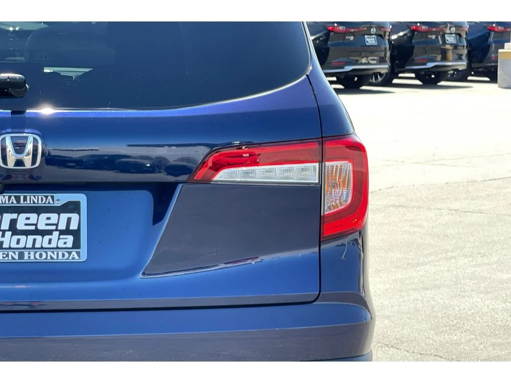 Used 2022 Obsidian Blue Pearl Honda EX-L image 16