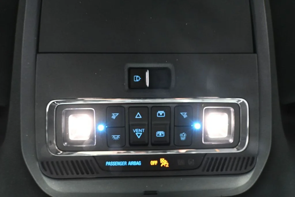 Used 2023 Silver Ford Platinum image 37