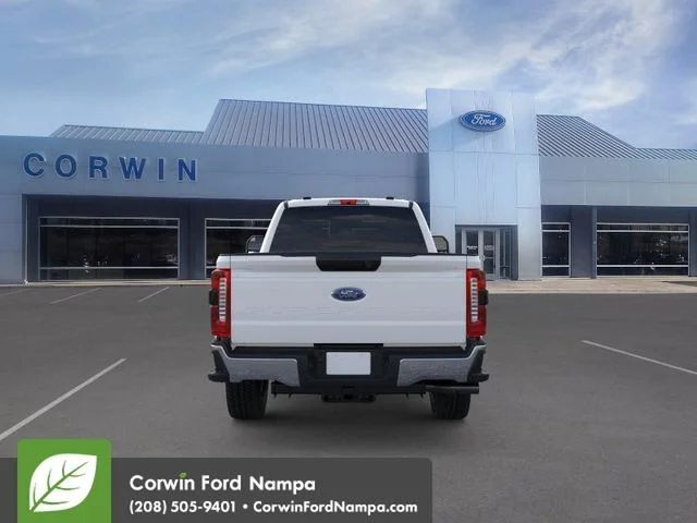 New 2026 Oxford White Ford XLT image 6