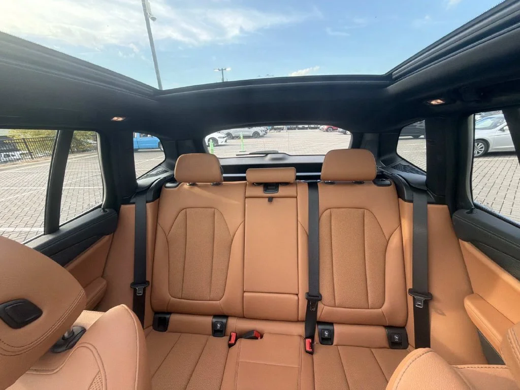 Used 2023 Black BMW M40i image 24