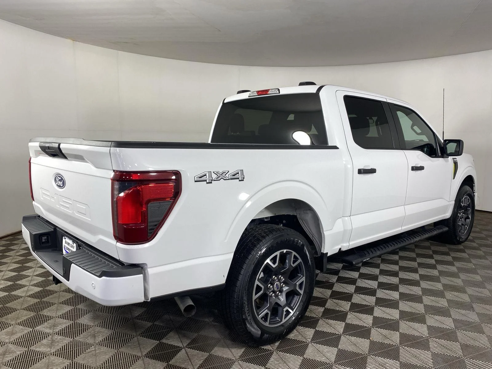 Used 2025 Oxford White Ford STX image 7