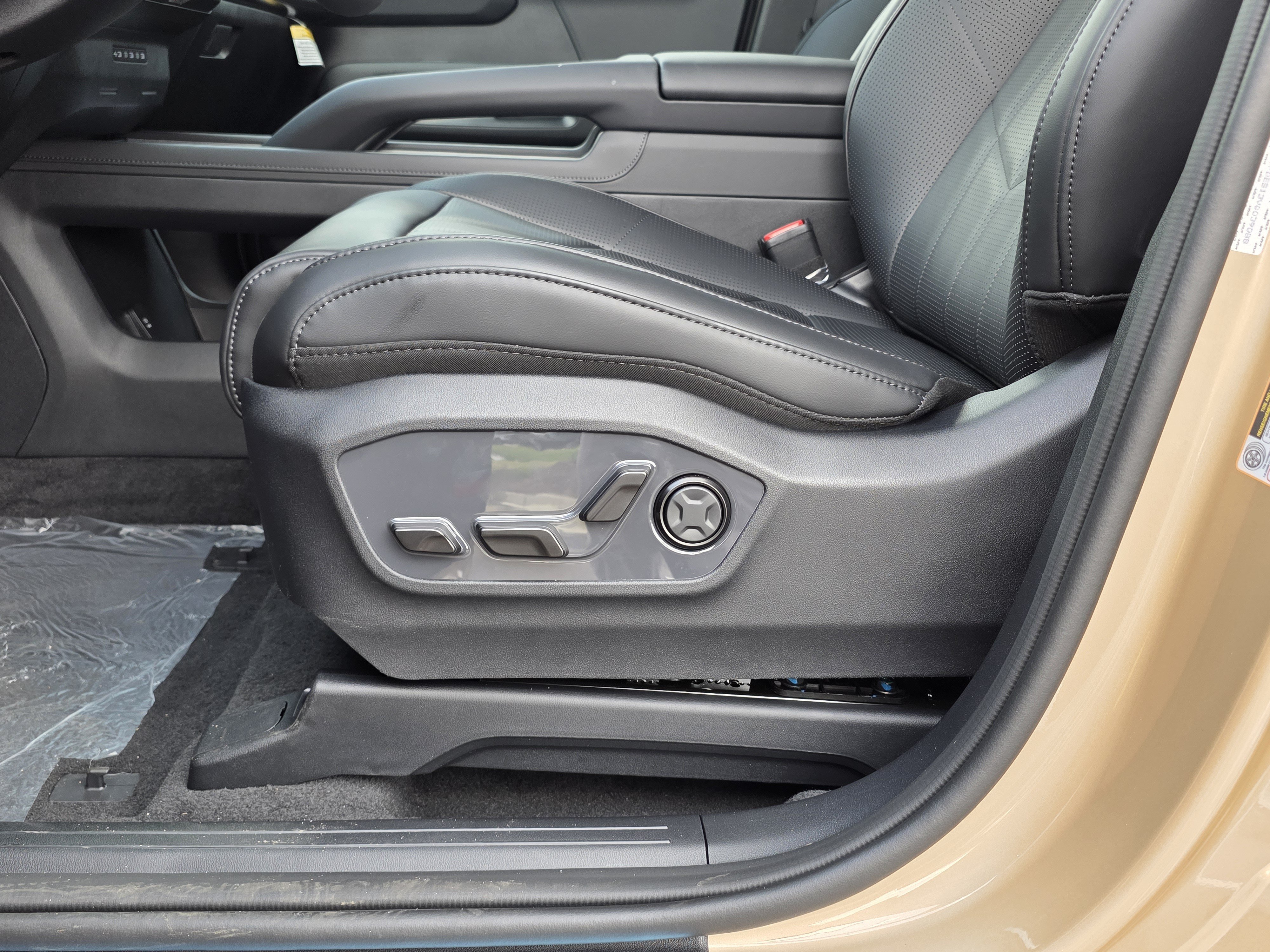 New 2027 Terrain Brown Kia X-Line SX image 11
