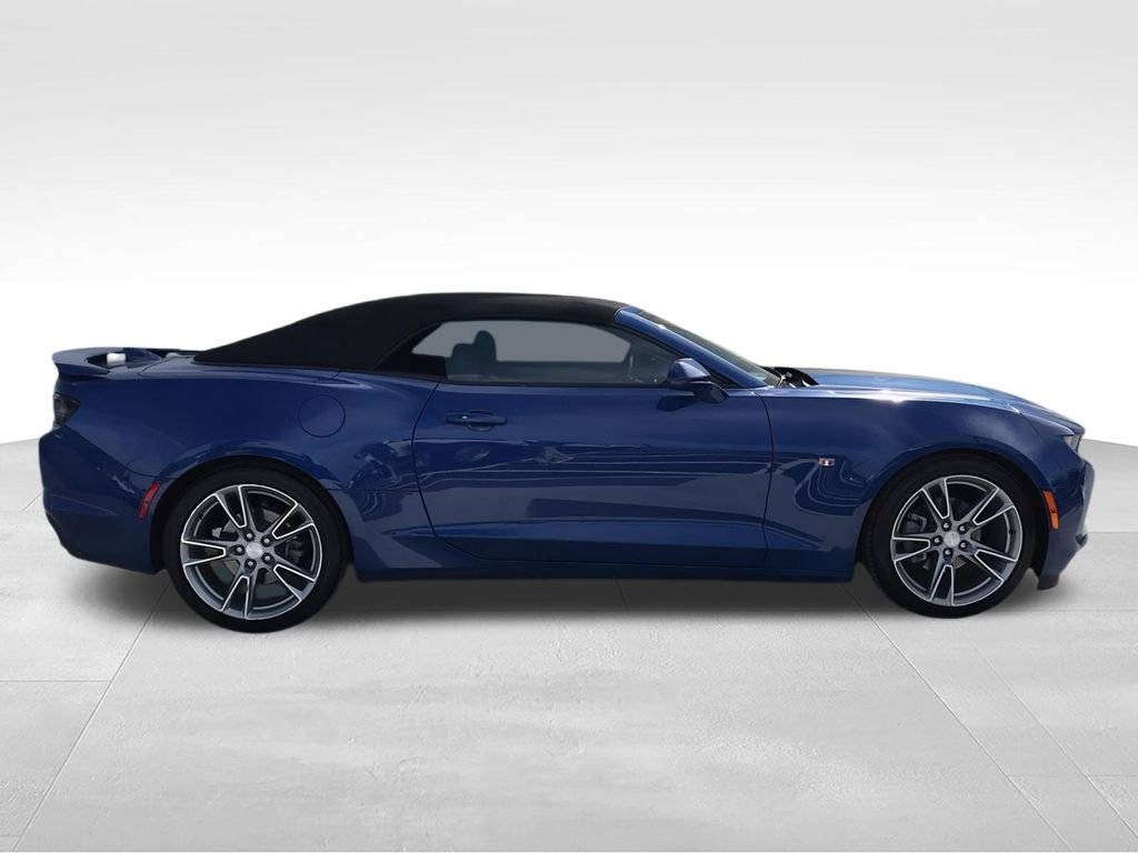 2022 Chevrolet Camaro 2LT - Photo 9