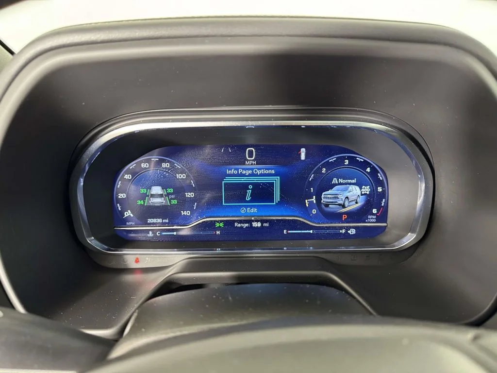 Used 2024 White Chevrolet LT image 3