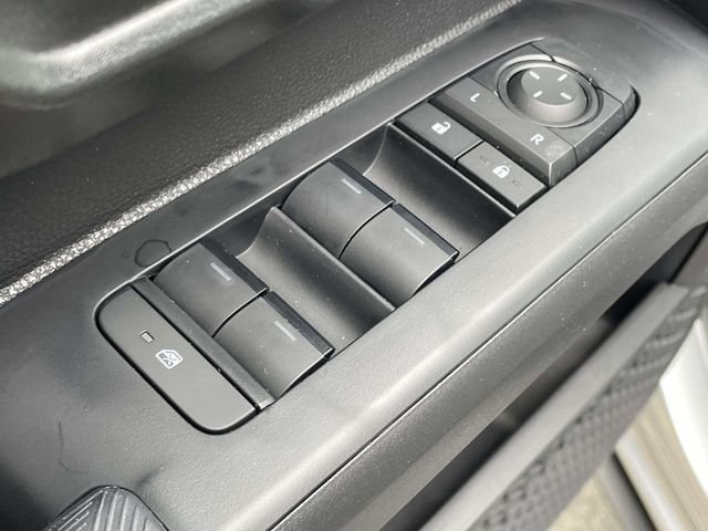 2026 Toyota Tacoma SR5 - Photo 20