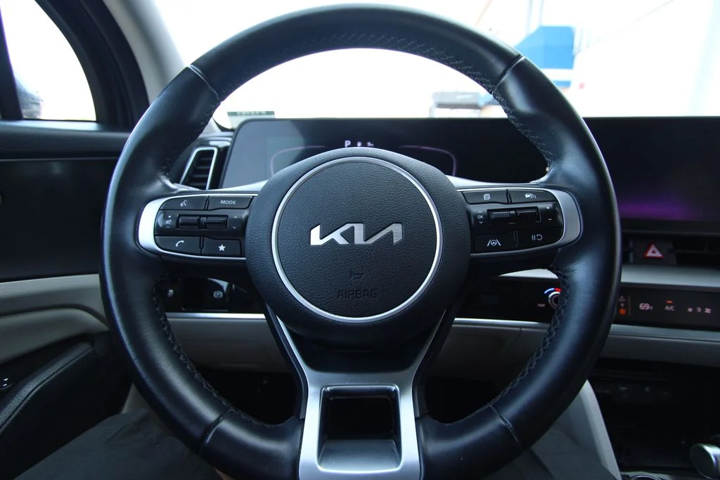 Used 2023 Gray Kia EX image 19