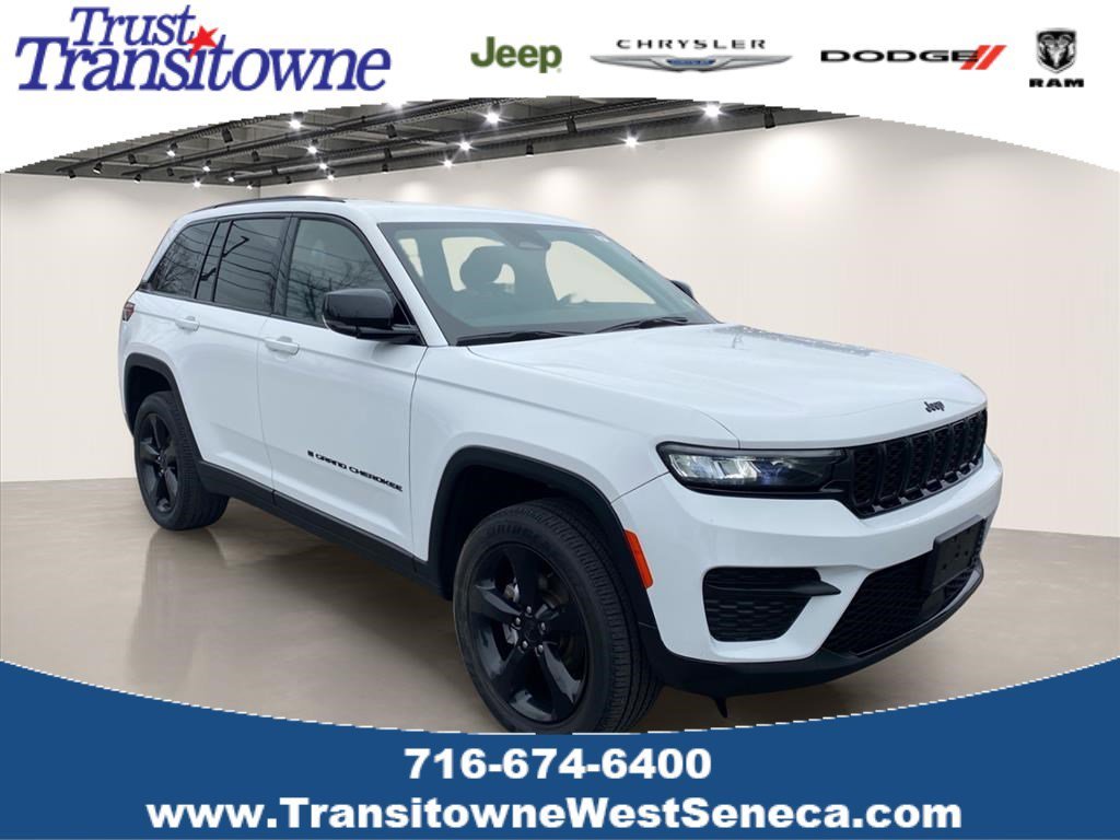 Used 2023 Bright White Clearcoat Jeep Altitude image 1