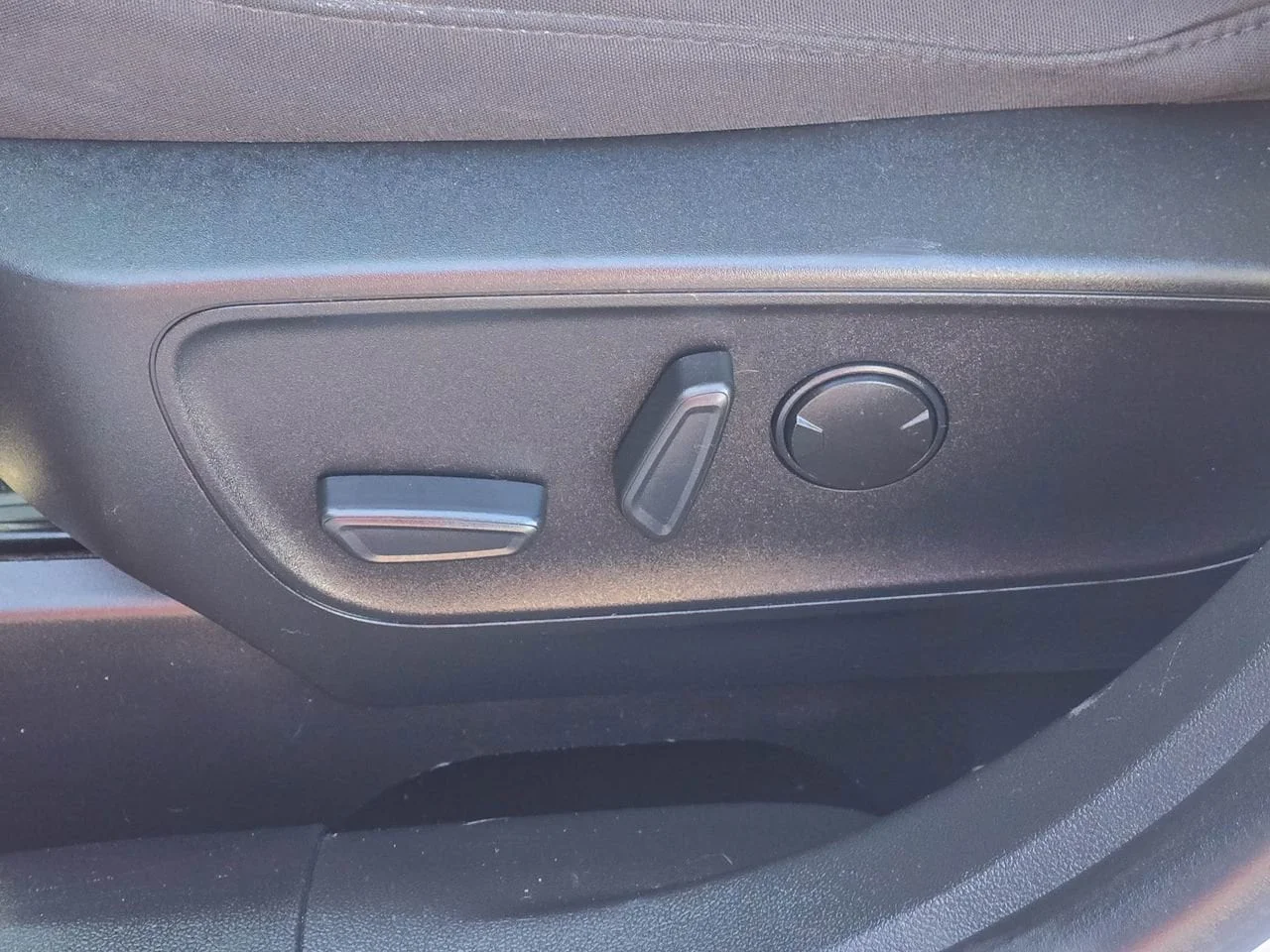 Used 2023 White Ford Active image 10