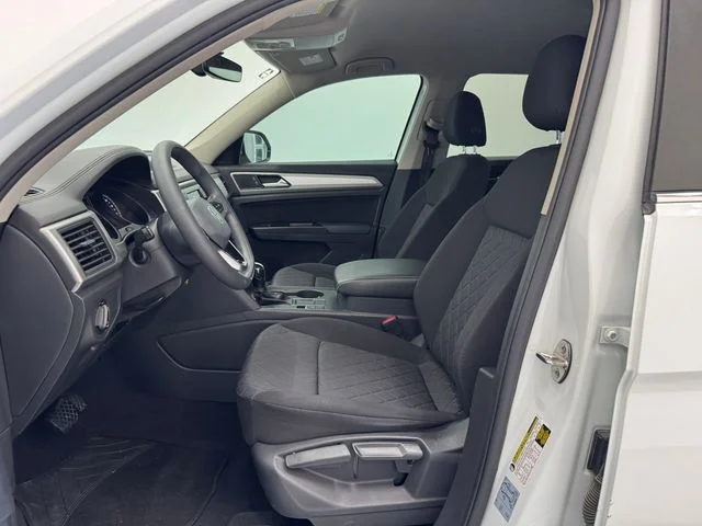 Used 2021 Pure White Volkswagen 2.0T S image 19