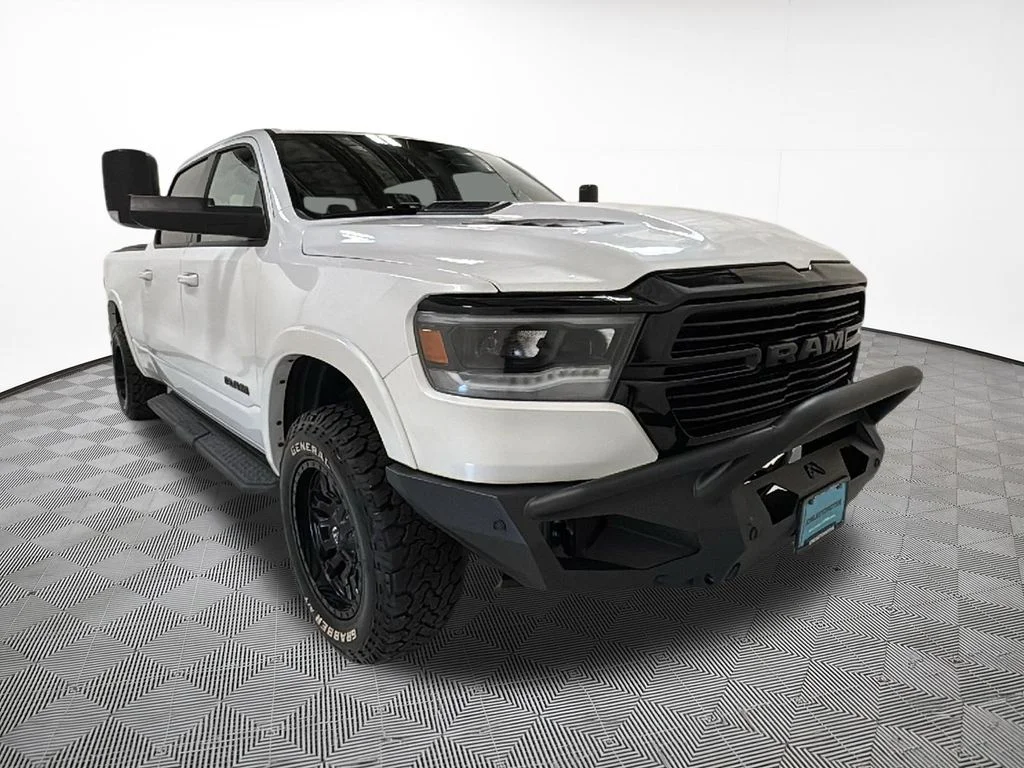Used 2022 White Ram Laramie image 4