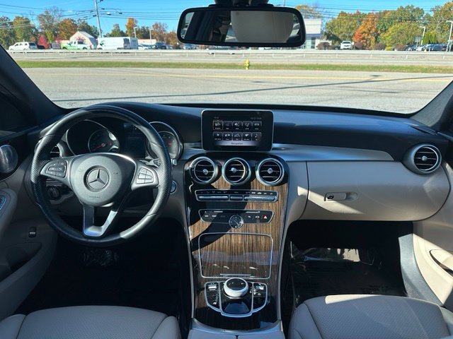 Used 2018 Silver Mercedes-Benz C 300 image 31
