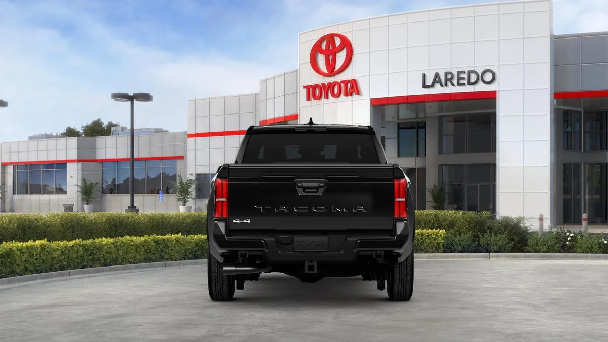 2026 Toyota Tacoma SR5 - Photo 10