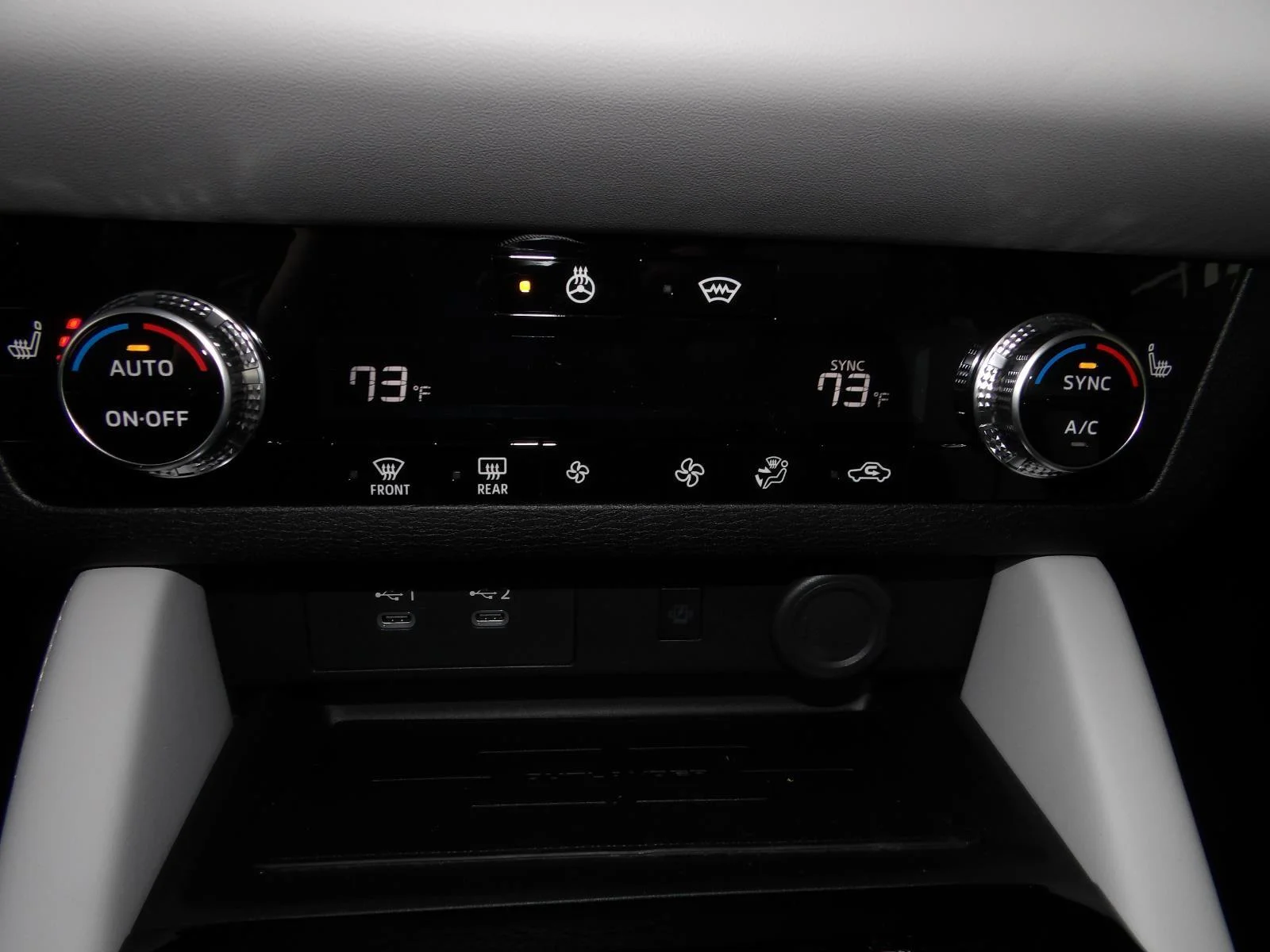 2026 Mitsubishi Outlander SE - Photo 23