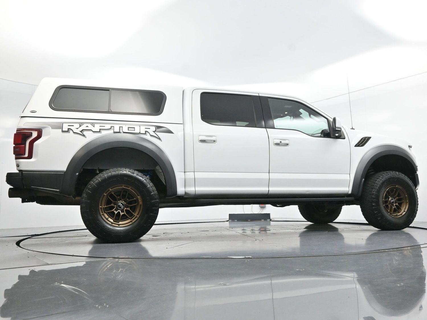 Used 2018 Oxford White Ford Raptor image 59