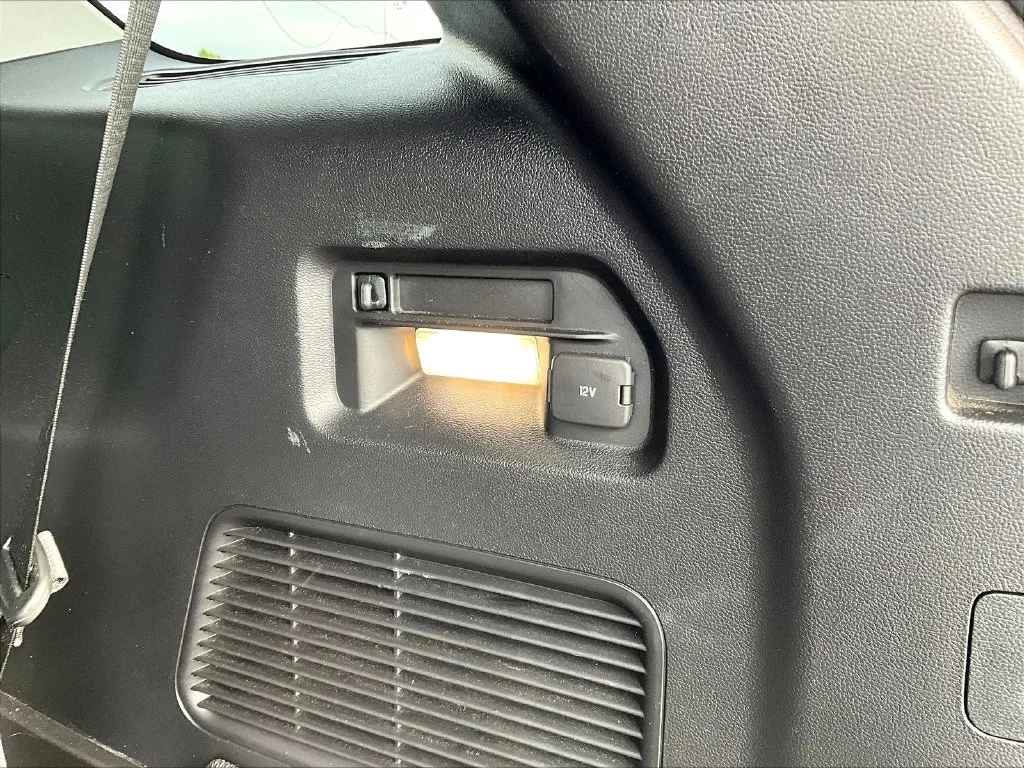 Used 2021 Black Ford XLT image 38