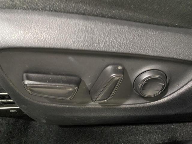 Certified Used 2024 MAGNETIC GRAY MET. Toyota  image 18