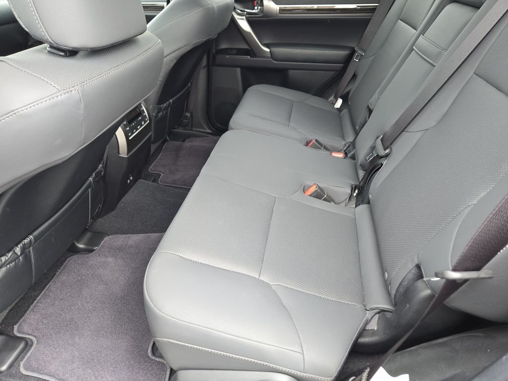 Certified Used 2023 ATOMIC SILVER Lexus 460 image 30
