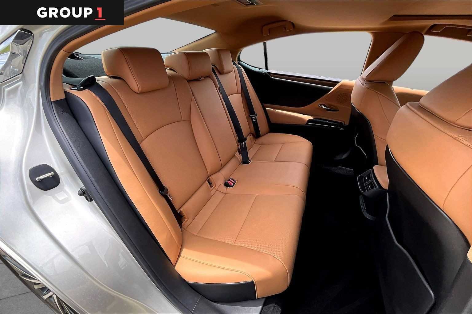 Used 2025 Moonbeam Beige Metallic Lexus  image 17