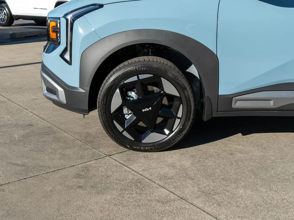 New 2027 Frost Blue Kia EX image 28