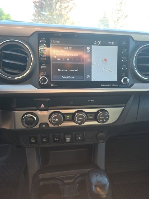 Used 2020 Silver Sky Metallic Toyota SR5 image 9