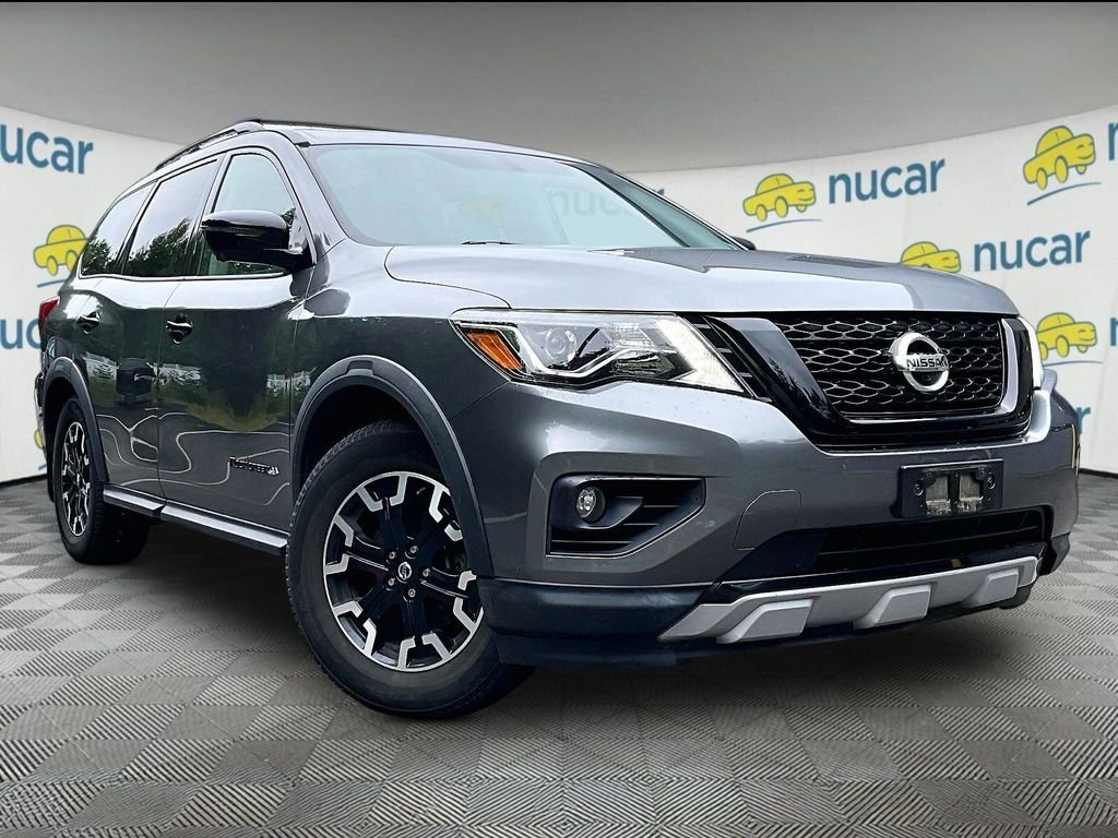 Used 2020 Gray Nissan SL image 1