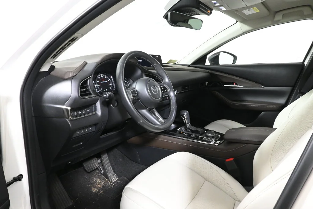 Used 2024 White Mazda 2.5 Turbo Premium Plus Package image 4