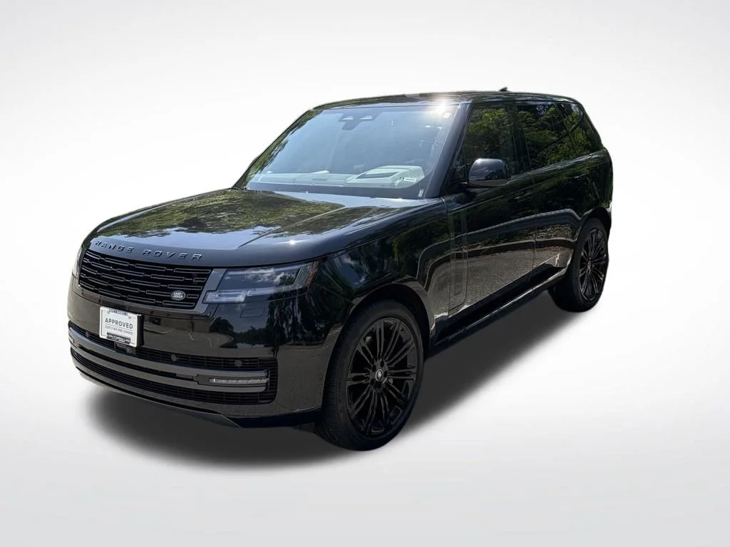 Certified Used 2025 Black Land Rover SE image 1
