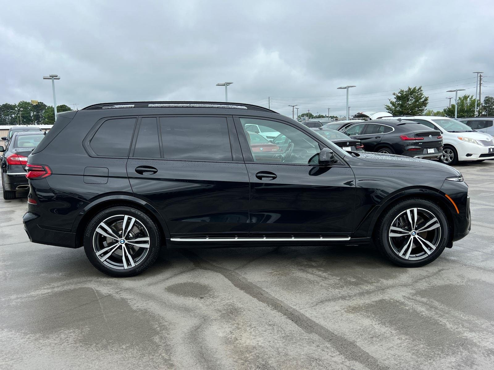 Used 2026 BLACK BMW xDrive40i image 4