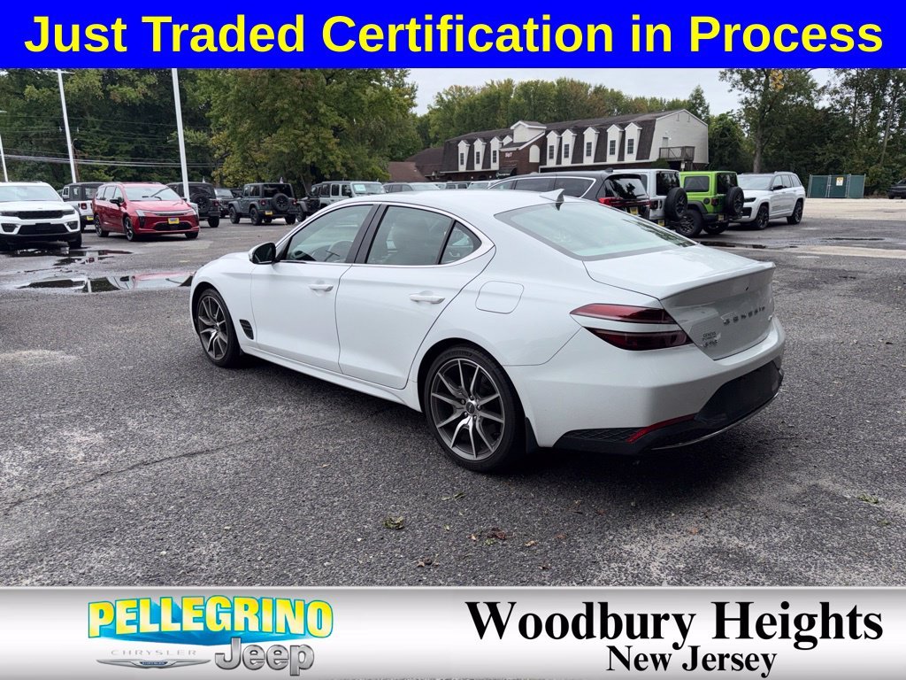 Used 2023 White Genesis 2.0T image 8
