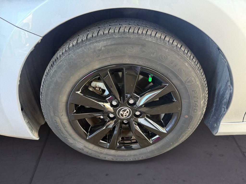 Used 2025 Silver Toyota LE image 9