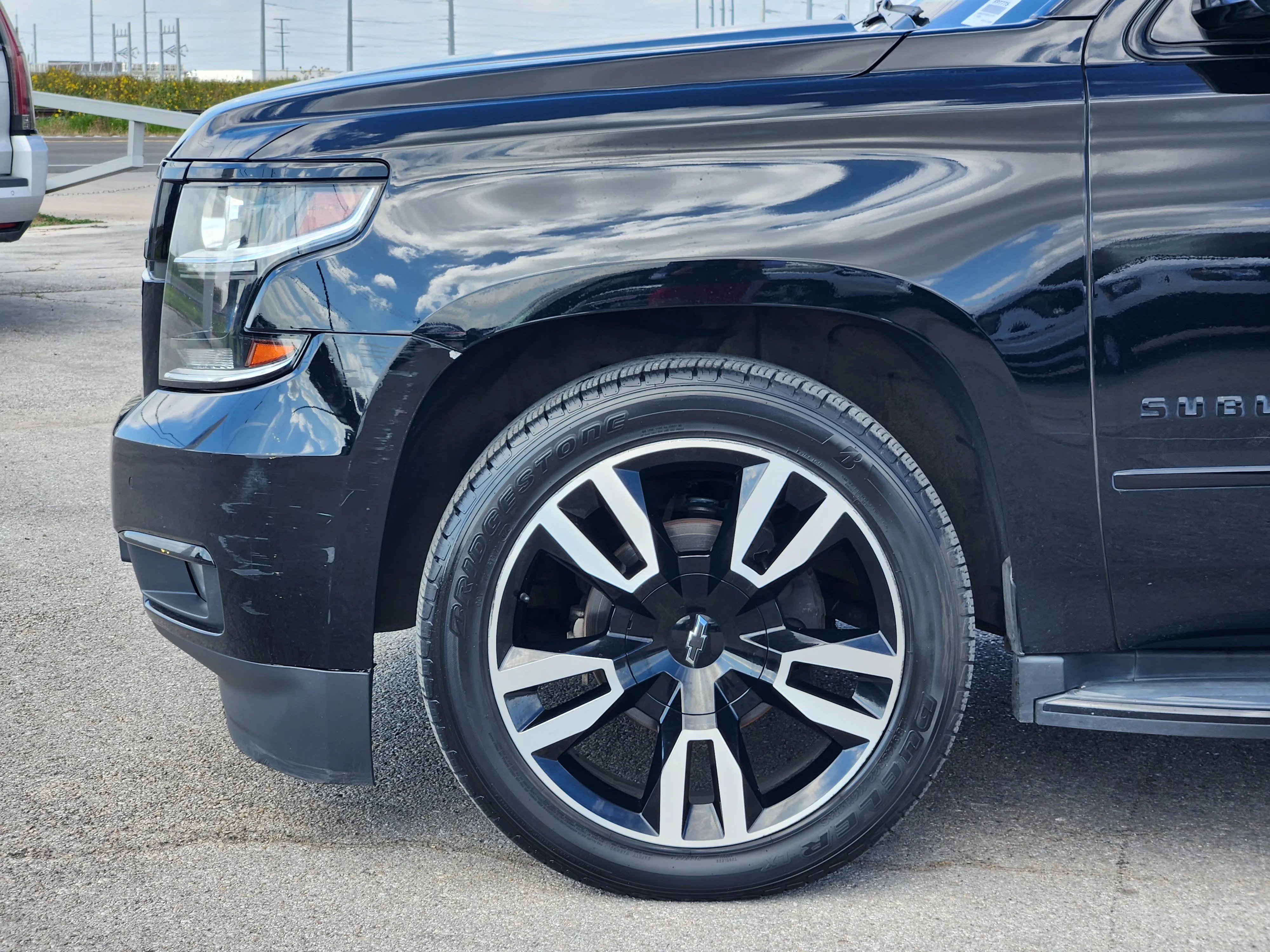 Used 2019 Black Chevrolet Premier image 9