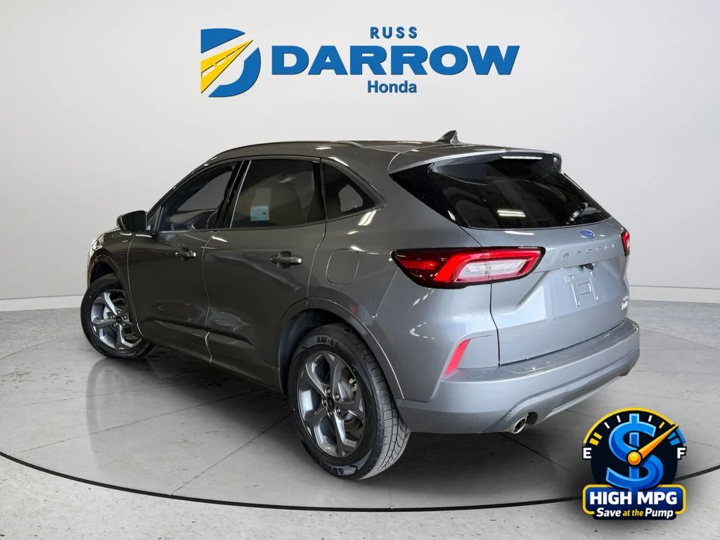 Certified Used 2024 Gray Ford ST-Line image 3