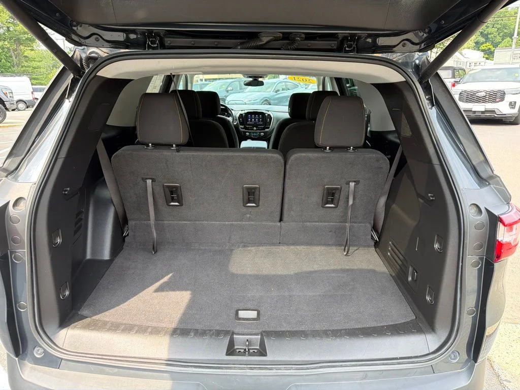 Used 2021 Gray Chevrolet LT image 8