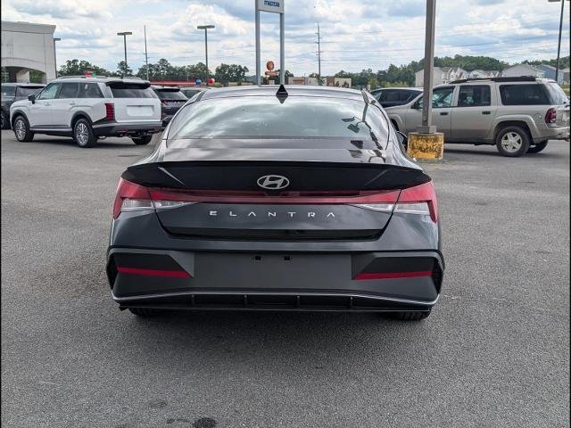 New 2026 Abyss Black Hyundai SEL Sport Plus image 6